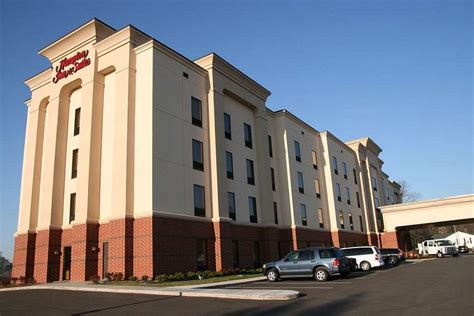 hampton inn i75